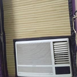 Window AC Chick